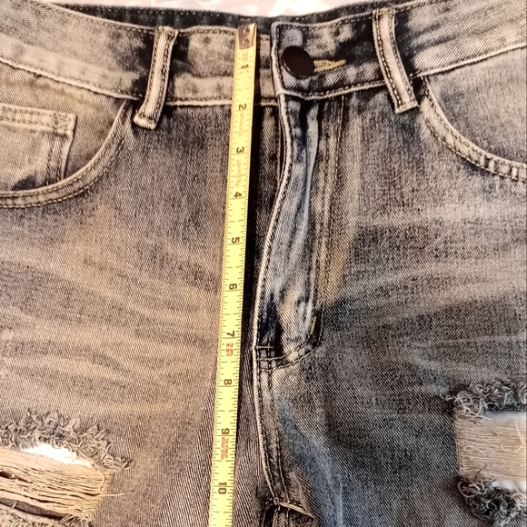 Jeans - Picture 5 of 6